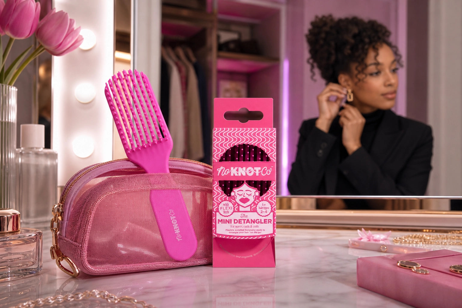 Hair Brush Packaging Design for No Knot Co