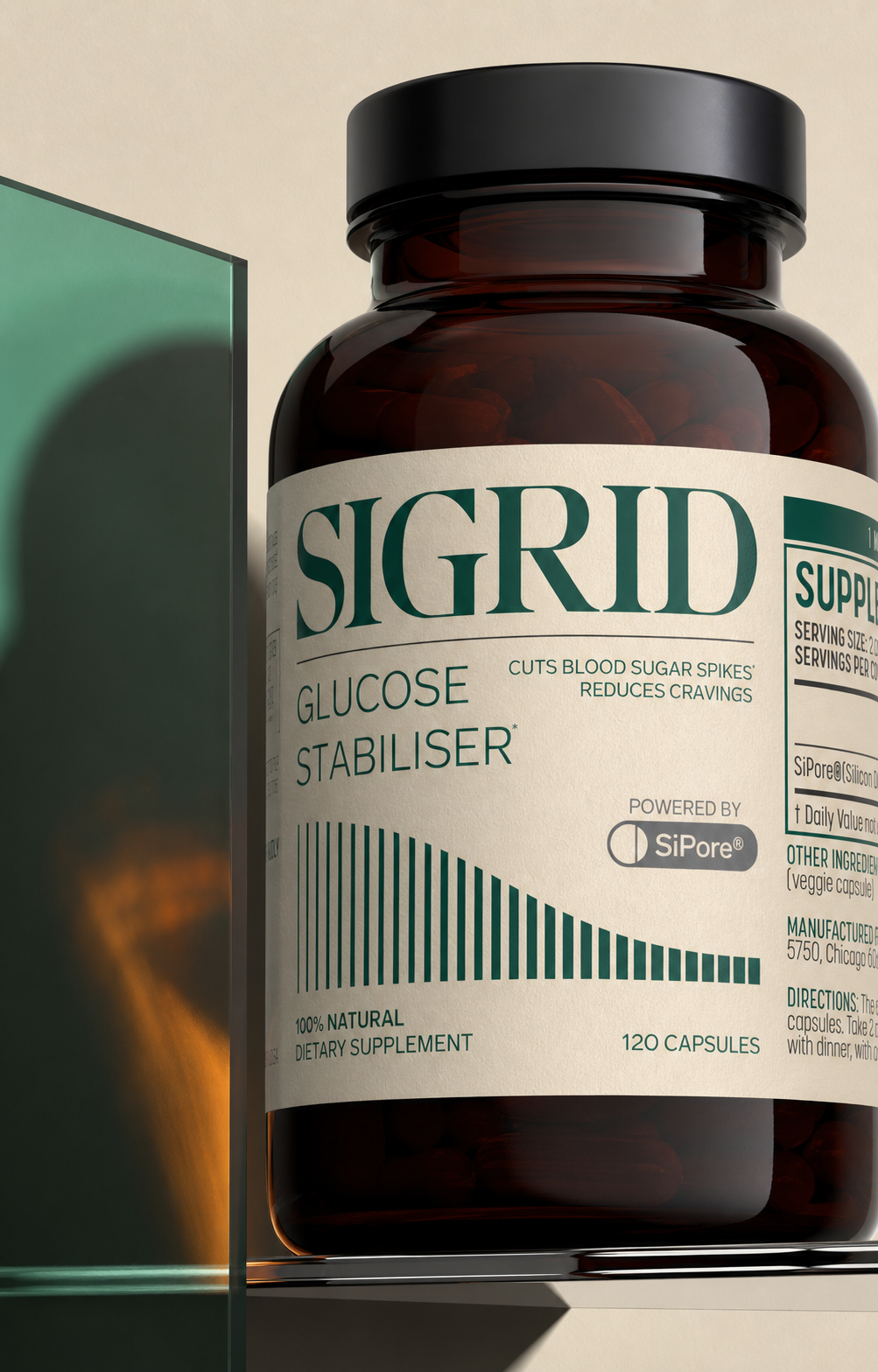 Extreme close-up 3D rendering of the SIGRID Glucose Stabiliser amber supplement bottle with ivory label and deep green typography